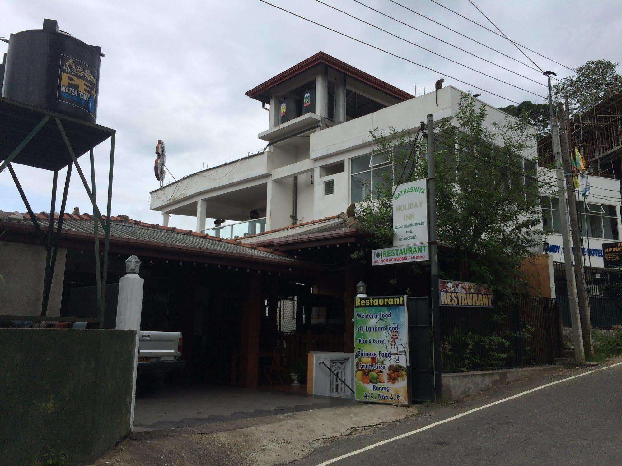 Ceyloni Lake Residency Kandy Exterior foto